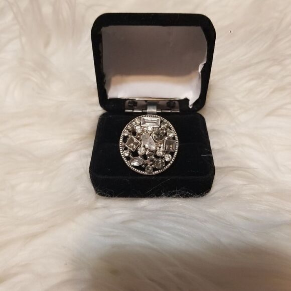 Adjustable silver bling ring  - Picture 1 of 6